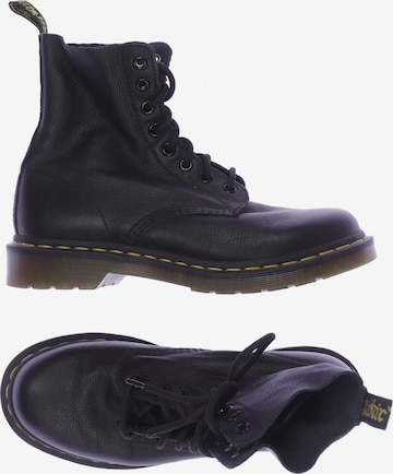Dr. Martens Stiefelette 40 in Schwarz: Vorderseite