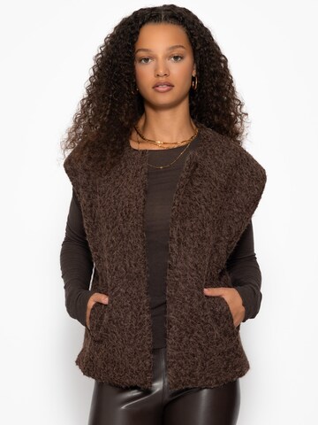 SASSYCLASSY Vest in Brown