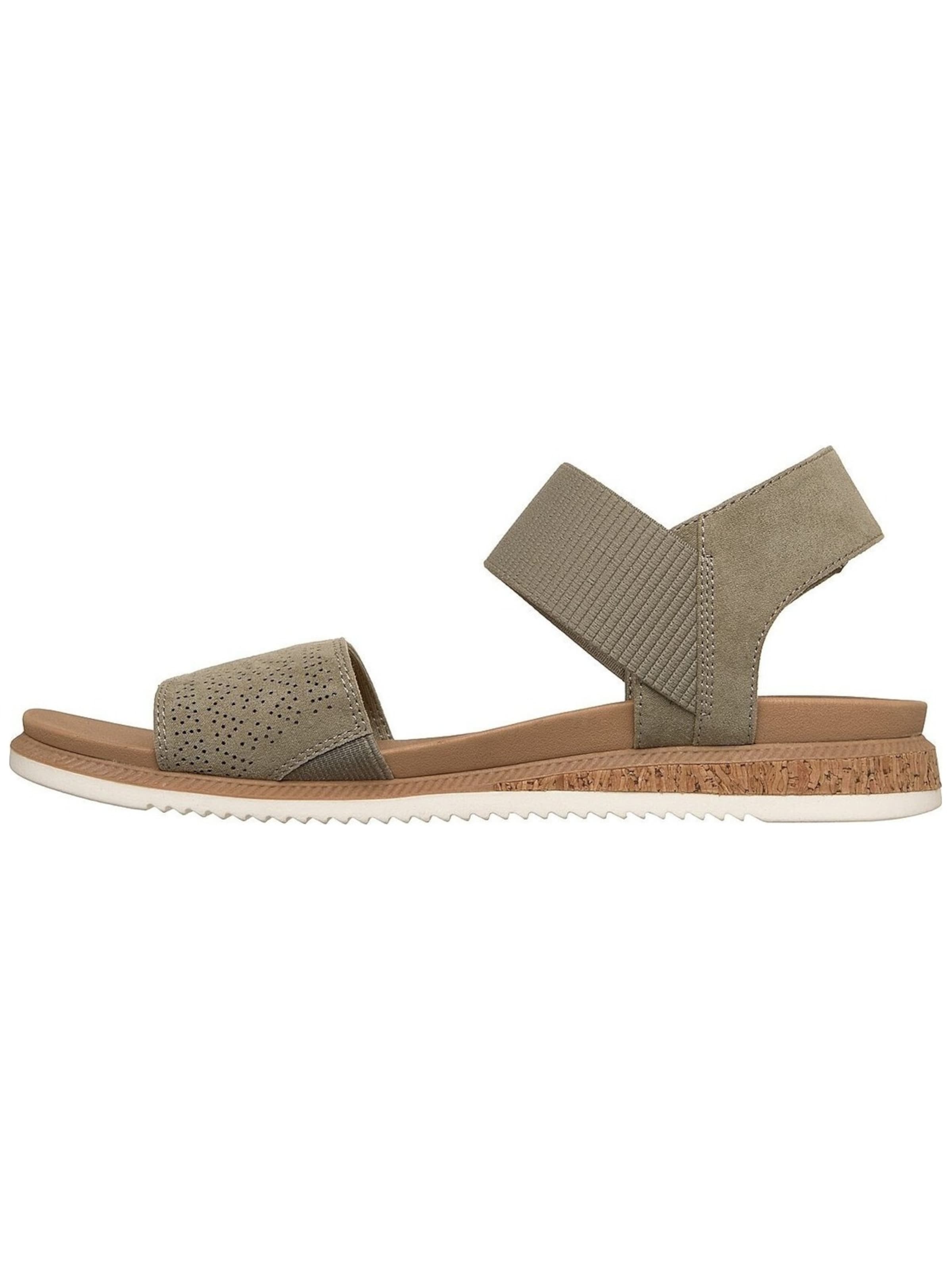 SKECHERS Sandale 'Skechers Desert Kiss Low-top Look'‌‌‌‌‌‌‌‌ in Grün
