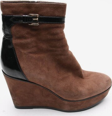 Tod's Dress Boots in 37 in Brown: front