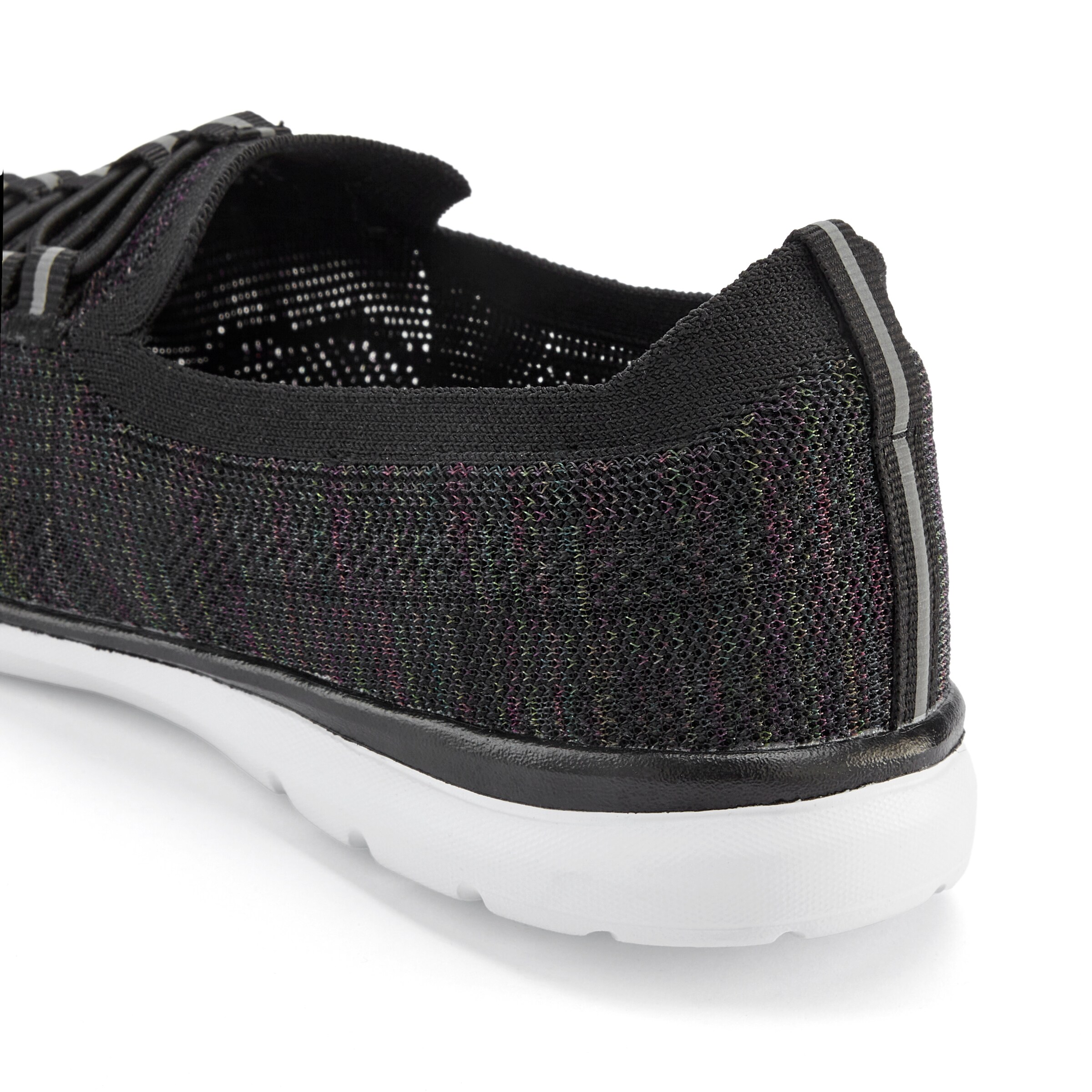 LASCANA Slip-Ons in Black