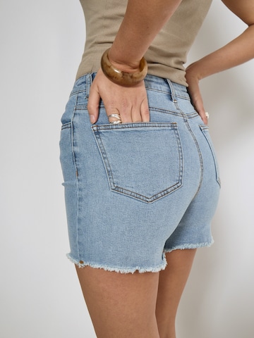 Slimfit Jeans 'Fione' di Peppercorn in blu