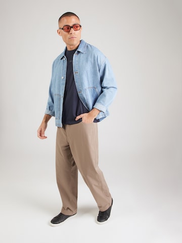 Tricou de la QS pe albastru