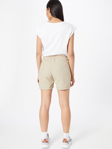 Urban Classics Regular Shorts in Beige