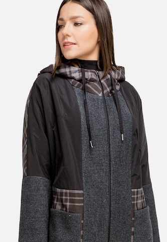 HELMIDGE Anorak in Braun: predná strana