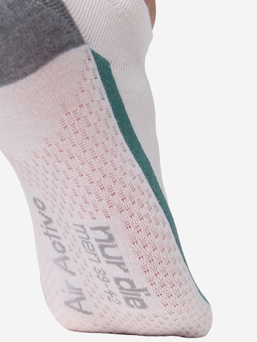 Nur Die Socks in White
