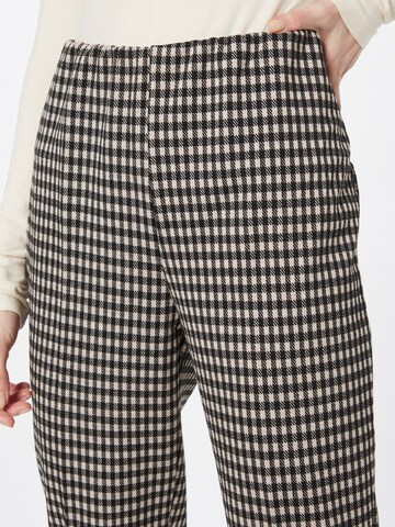 SAINT TROPEZ Regular Trousers with creases 'Saleen' in Beige