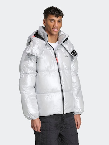 ADIDAS SPORTSWEAR Sportsjakke 'Adidas x Moon Boot' i sølv: forside