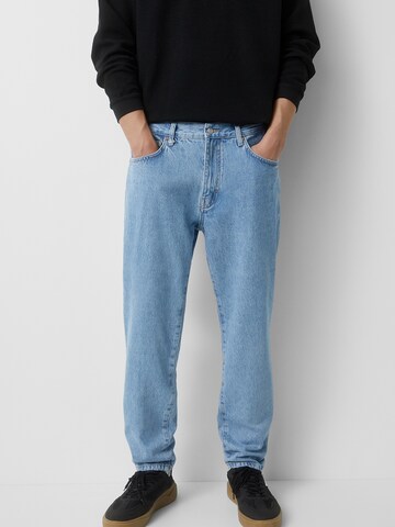 Pull&Bear Regular Jeans in Blauw: voorkant