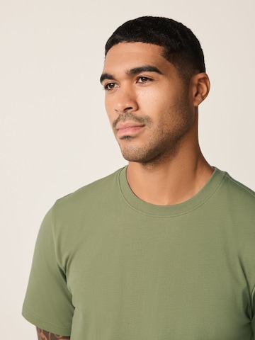 Next Shirt 'Essential' in Green