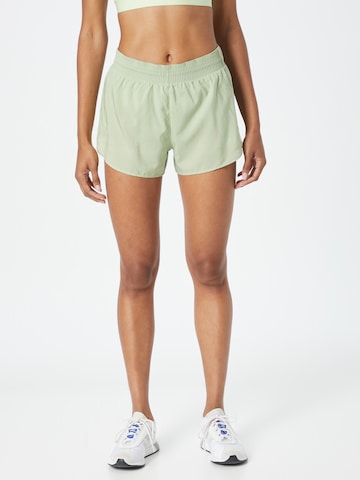 Regular Pantalon de sport 'Adizero' ADIDAS SPORTSWEAR en vert : devant