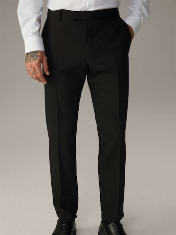 STRELLSON Slim fit Pleated Pants 'Madden' in Black: front