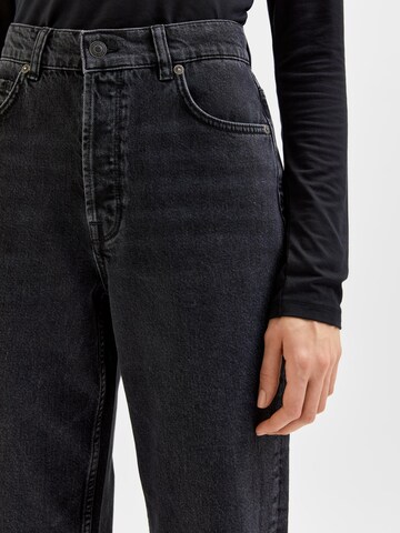 SELECTED FEMME جينز واسع جينز 'Kate' بلون أسود