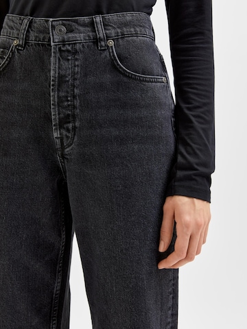 SELECTED FEMME Loosefit Jeans 'Kate' i svart