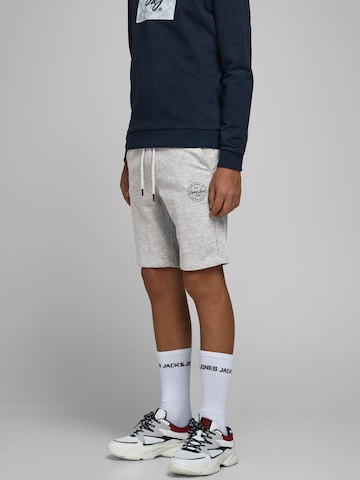 Jack & Jones Junior Regular Bukse i grå: forside