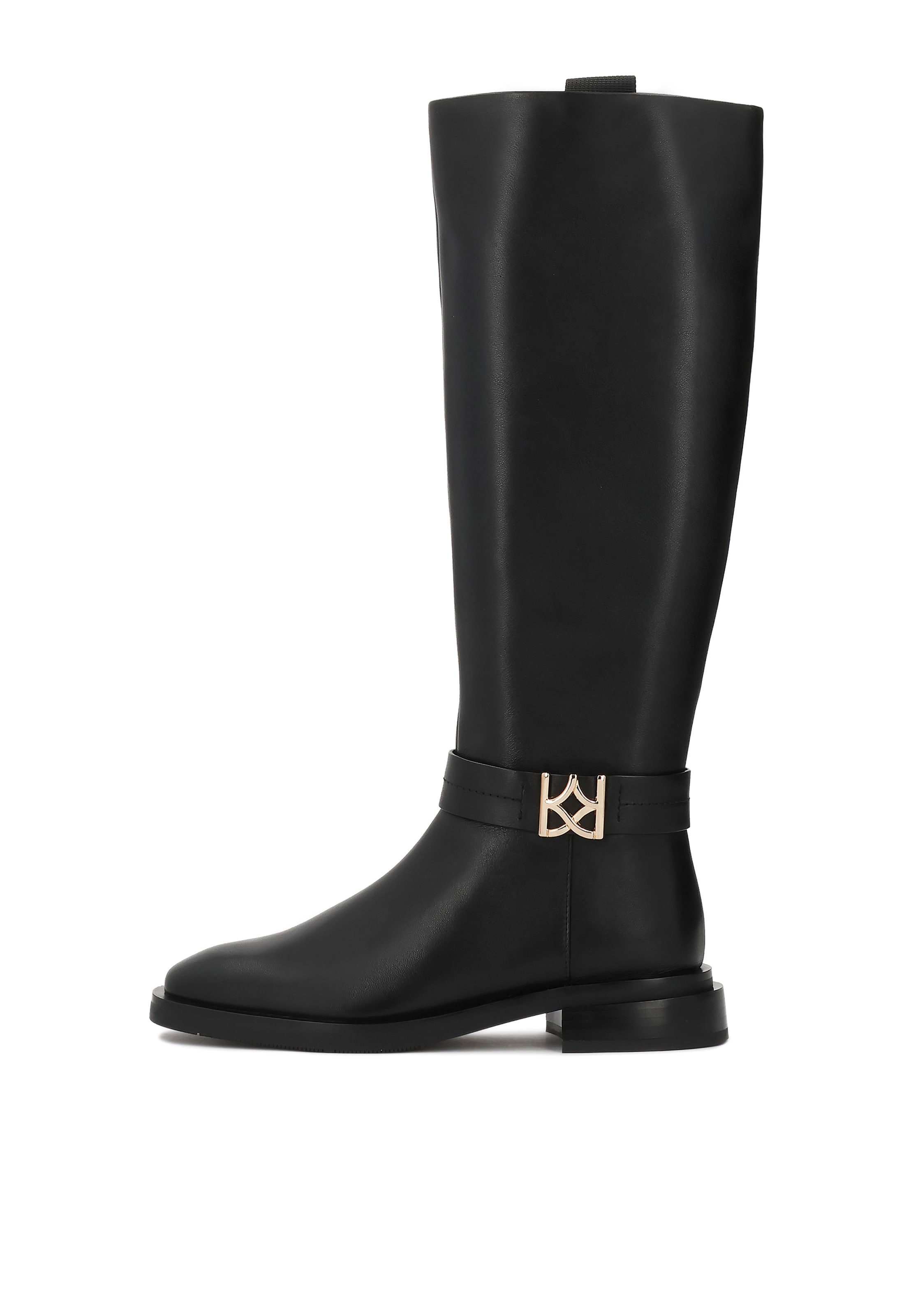 Kazar Saabas, värv must: eest vaates