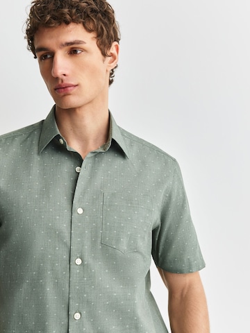 Coupe regular Chemise Next en vert