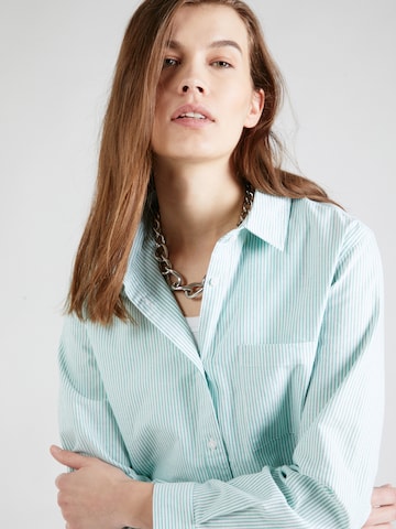 AÉROPOSTALE Blouse in Green