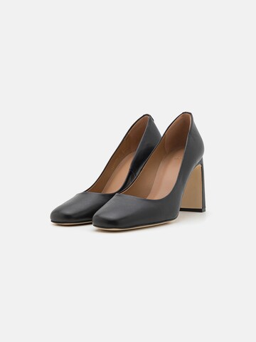 BOSS Black - Sapatos de salto 'Luara' em preto: frente