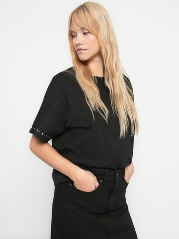 ONLY T-Shirt 'ONLTERZA' in Schwarz