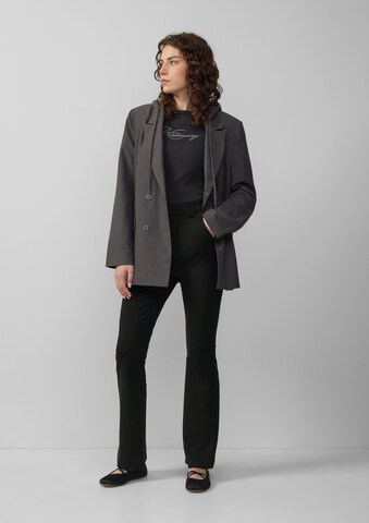 QS Bootcut Hose in Schwarz