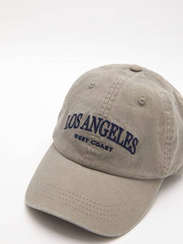 Pull&Bear Cap in Grau