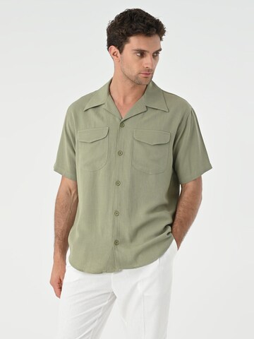 Antioch Regular fit Button Up Shirt in Green