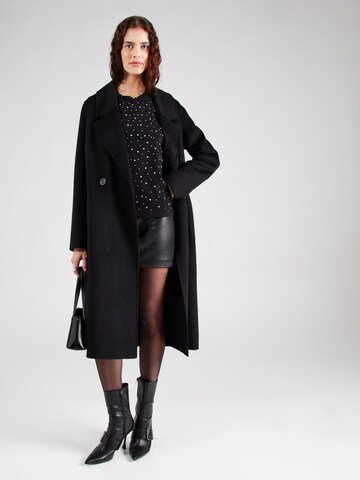 Tricou 'PCNANNY' de la PIECES pe negru