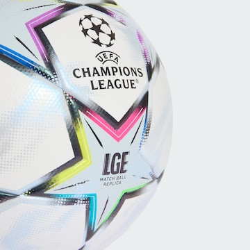 ADIDAS PERFORMANCE Míč 'UEFA Champions League 26/27' – bílá