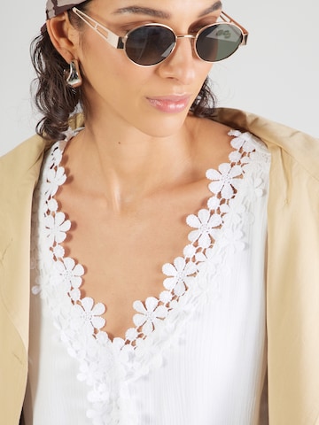 Hailys - Blusa 'Ra44ini' en blanco