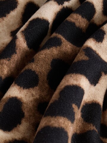 Next Pajama in Beige