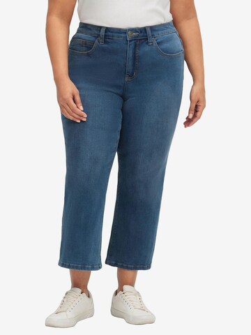 SHEEGO Bootcut Jeans i blå: forside