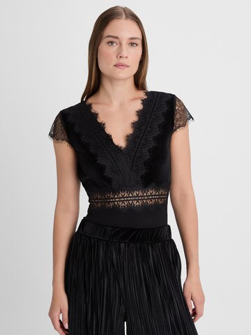 Guido Maria Kretschmer Women Shirt body 'Felicitas' in Zwart: voorkant