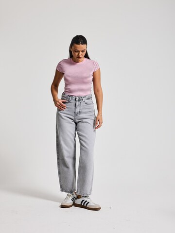 IT'S BASIC Loosefit Jeans 'June Relaxed Mid Rise Jeans' in Grijs