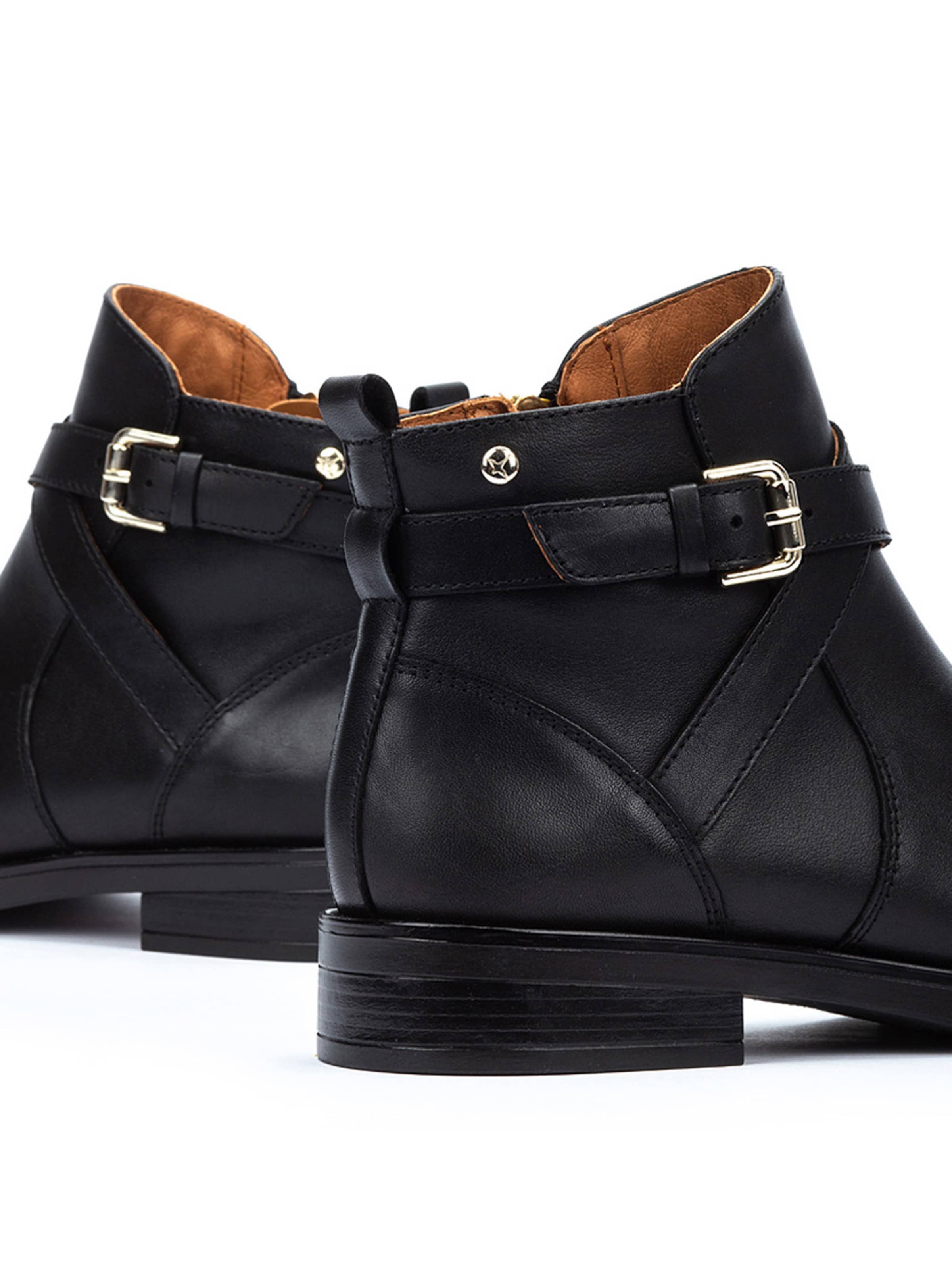 PIKOLINOS Gležnarji 'Puertollano' | črna barva