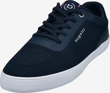 Sneaker bassa di bugatti in blu: frontale