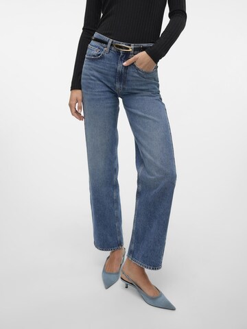 Loosefit Jeans 'VALERIE' di VERO MODA in blu