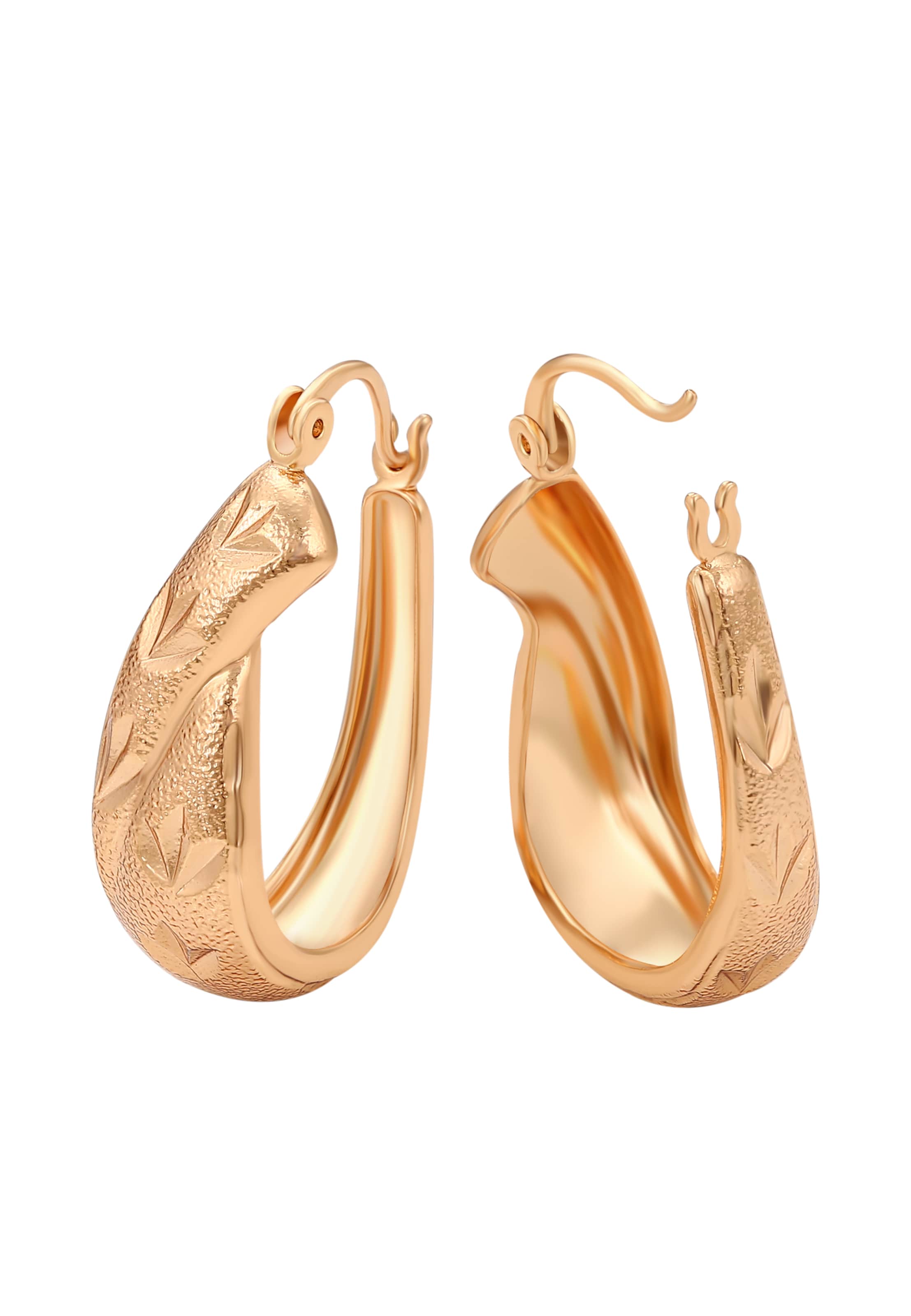 Gaya Earrings in Gold