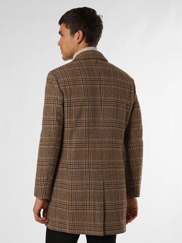 Finshley & Harding London Between-Seasons Coat in Beige