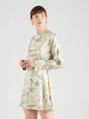 Robe Stefanel en beige : devant