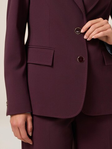 Blazer oltre en rouge