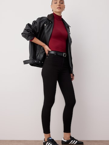Trendyol Skinny Jeans in Schwarz