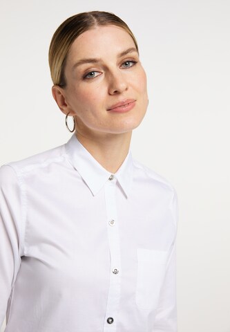 usha BLACK LABEL - Blusa en blanco