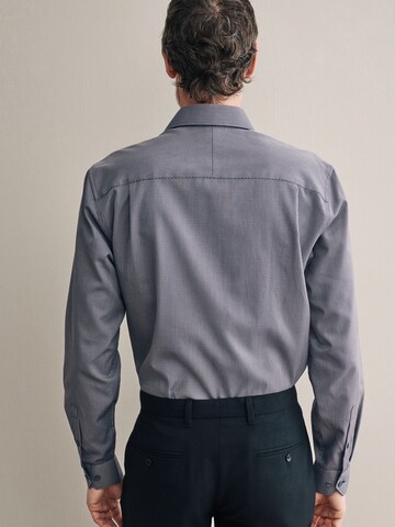 Next Regular Fit Businesshemd in Grau