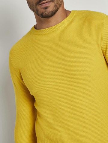 TOM TAILOR Regular Fit Pullover in Gelb