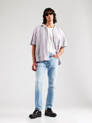 Calvin Klein Jeans Слим Джинсы в Синий