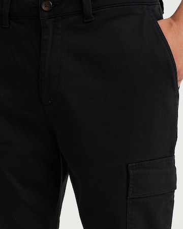Effilé Pantalon cargo WE Fashion en noir