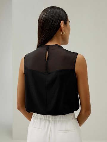 Lilysilk Blouse in Zwart