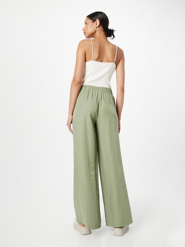 ESPRIT Zvonové kalhoty Kalhoty – zelená