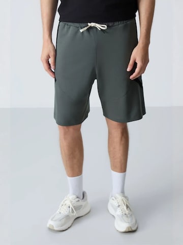 Regular Pantalon Tommy Life en gris : devant